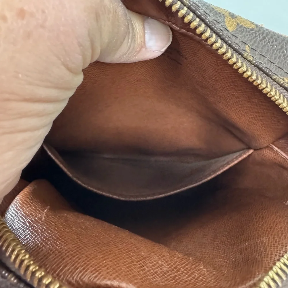 Louis Vuitton Brown Amazone Monogram Crossbody Bag - Picture 14 of 16